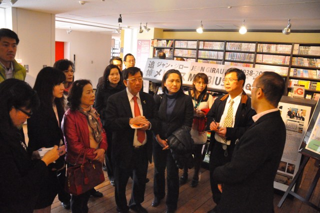 京都国際マンガミュージアムでの通訳風景